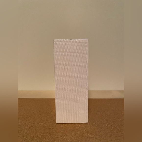 Eight & Bob Annicke Collection 4 - Picture 4 of 6